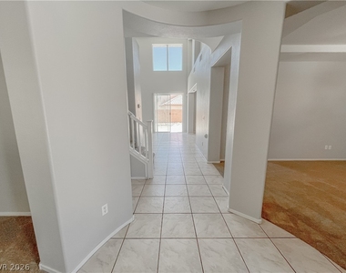 5646 Saint Elias Street - Photo Thumbnail 9