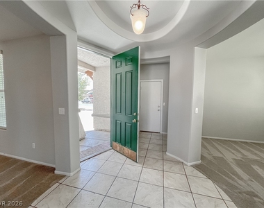 5646 Saint Elias Street - Photo Thumbnail 7