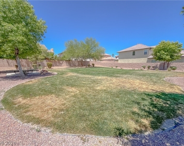 5646 Saint Elias Street - Photo Thumbnail 5
