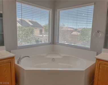 5646 Saint Elias Street - Photo Thumbnail 75