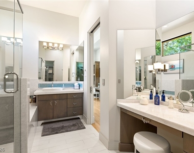 2 Castle Oaks Court - Photo Thumbnail 24