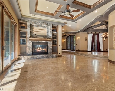 514 Mandalay Court - Photo Thumbnail 33