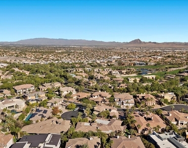 514 Mandalay Court - Photo Thumbnail 92
