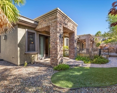 514 Mandalay Court - Photo Thumbnail 5