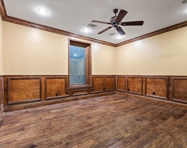 514 Mandalay Court - Photo Thumbnail 47