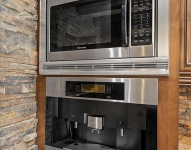 514 Mandalay Court - Photo Thumbnail 45