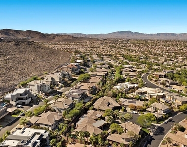 514 Mandalay Court - Photo Thumbnail 98