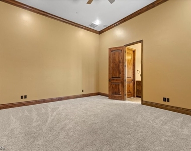 514 Mandalay Court - Photo Thumbnail 55