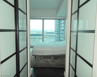 4471 Dean Martin Drive - Photo Thumbnail 29