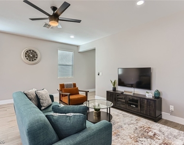 8440 Alder Sprout Avenue - Photo Thumbnail 2