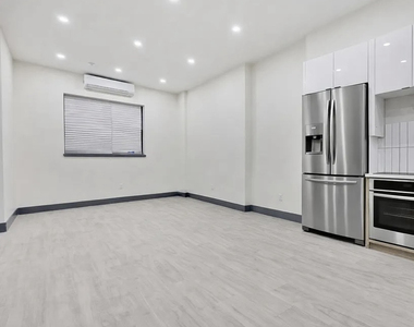 2414 Pacific Street - Photo Thumbnail 5