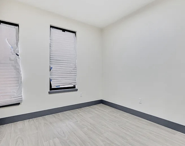 2414 Pacific Street - Photo Thumbnail 11
