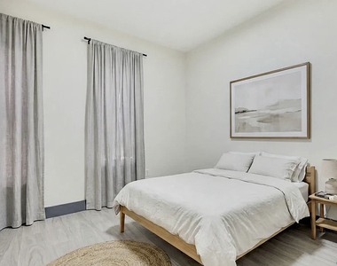 2414 Pacific Street - Photo Thumbnail 3