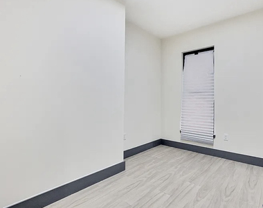 2414 Pacific Street - Photo Thumbnail 10