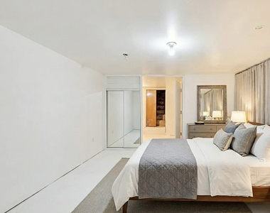 2414 Pacific Street - Photo Thumbnail 1
