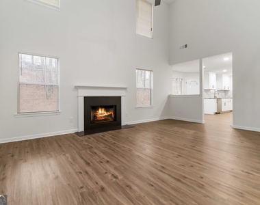 7189 Sweet Gum Court - Photo Thumbnail 2