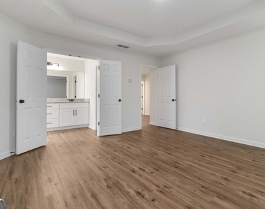 7189 Sweet Gum Court - Photo Thumbnail 14