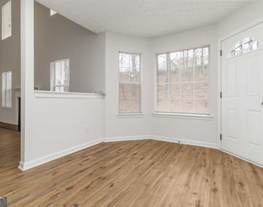 7189 Sweet Gum Court - Photo Thumbnail 8