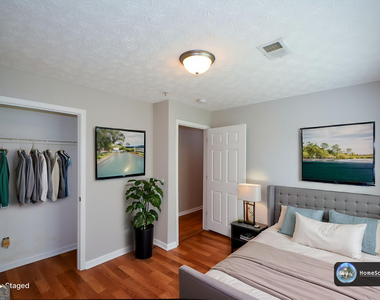 4101 Fairington Club Drive - Photo Thumbnail 18