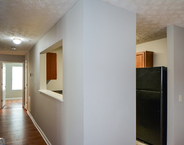 4101 Fairington Club Drive - Photo Thumbnail 13