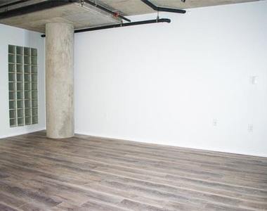3110 Thomas Avenue - Photo Thumbnail 9