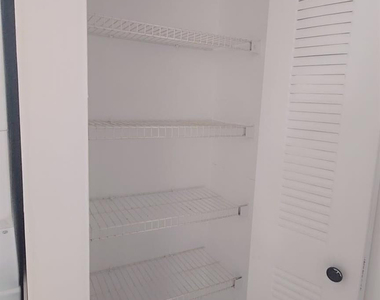 3700 N 56th Avenue - Photo Thumbnail 2