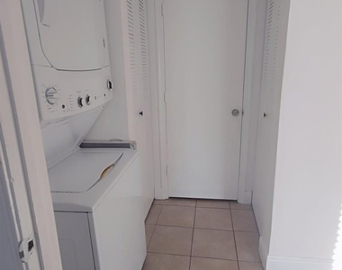 3700 N 56th Avenue - Photo Thumbnail 6