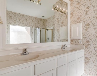 5505 El Campo Avenue - Photo Thumbnail 13