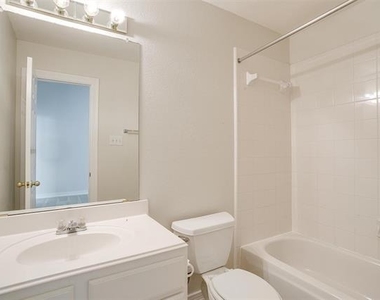 5505 El Campo Avenue - Photo Thumbnail 17