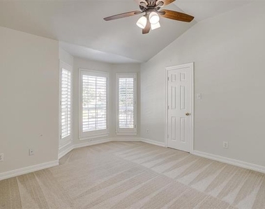 5505 El Campo Avenue - Photo Thumbnail 19