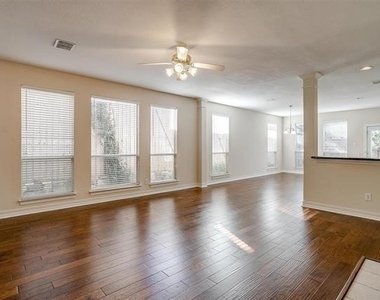 5505 El Campo Avenue - Photo Thumbnail 3