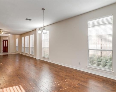 5505 El Campo Avenue - Photo Thumbnail 7