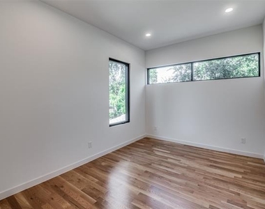 4525 Weldon Street - Photo Thumbnail 18