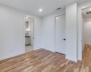 4525 Weldon Street - Photo Thumbnail 25