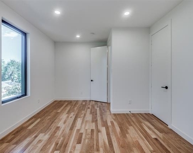 4525 Weldon Street - Photo Thumbnail 22