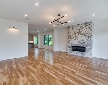 4525 Weldon Street - Photo Thumbnail 9