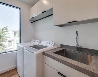 4525 Weldon Street - Photo Thumbnail 20
