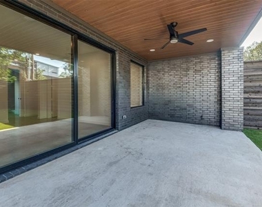 4525 Weldon Street - Photo Thumbnail 34