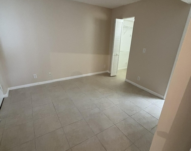 9833 Westview Drive - Photo Thumbnail 13