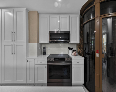 1215 Ne 1st Street - Photo Thumbnail 62