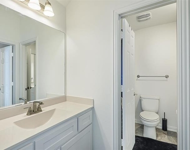 4408 Canadian River Drive - Photo Thumbnail 25