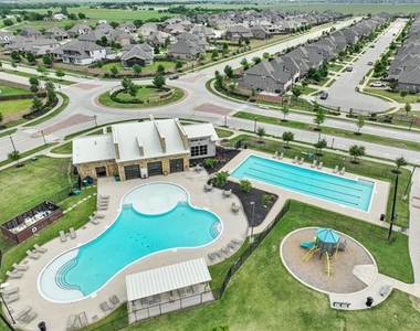 4408 Canadian River Drive - Photo Thumbnail 33