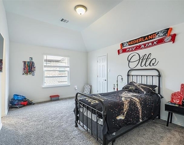 4408 Canadian River Drive - Photo Thumbnail 23