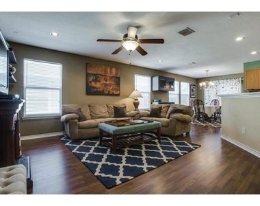 6925 Planters Row Drive - Photo Thumbnail 1