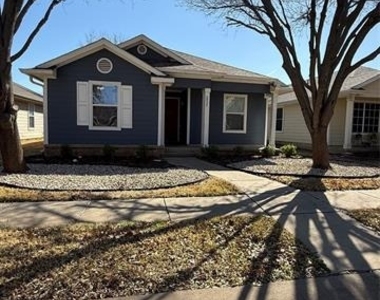 6925 Planters Row Drive - Photo Thumbnail 14