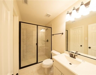 879 Grassy Shore Court - Photo Thumbnail 26