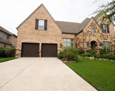 879 Grassy Shore Court - Photo Thumbnail 2