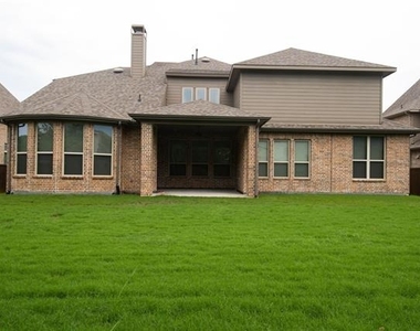 879 Grassy Shore Court - Photo Thumbnail 31