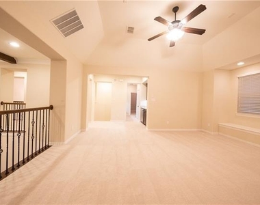 879 Grassy Shore Court - Photo Thumbnail 22