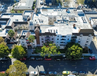 1246 W 30th Street - Photo Thumbnail 17